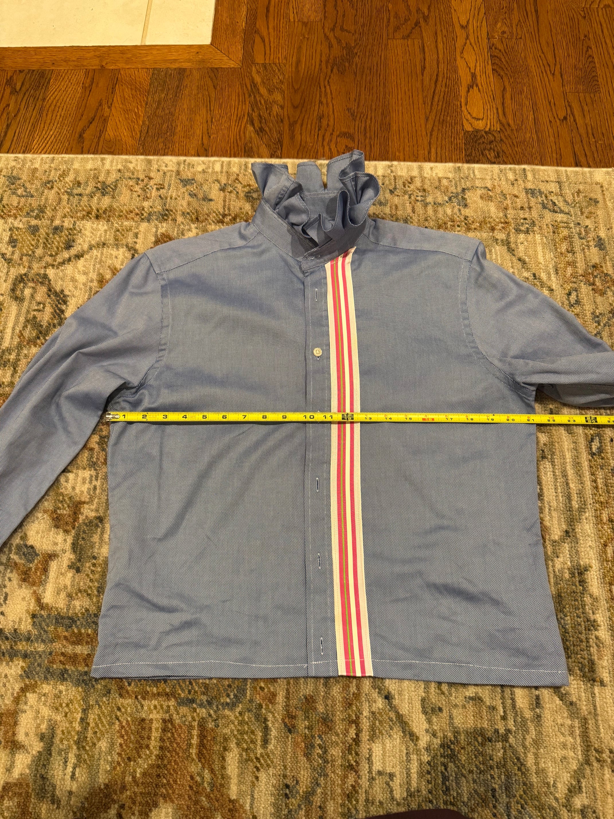 Reworked Vintage Charles Tyrwhitt Ruffle Collar- M
